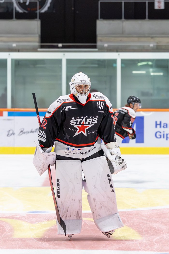 Gianluca als Torhüter der Argovia Stars auf dem Eis